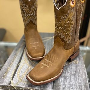 New  Men Cowboy Booths